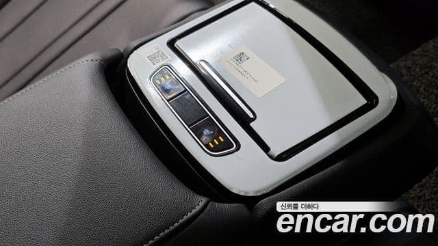 Genesis G80 (RG3) бензин 2.5 турбо AWD, 2024 18