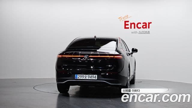 Toyota 크라운 кроссовер, 2023 4