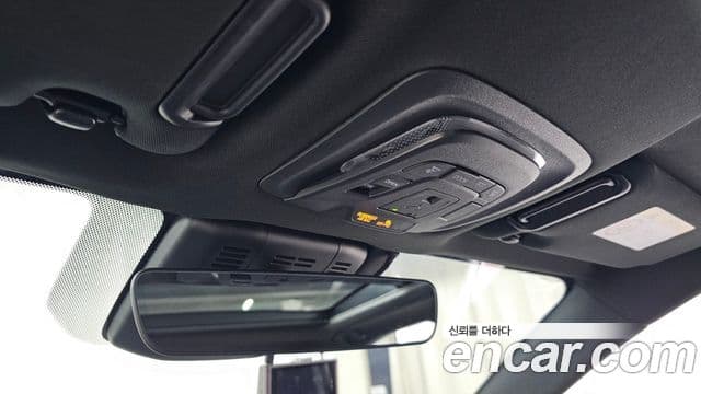 Toyota 크라운 кроссовер, 2023 17