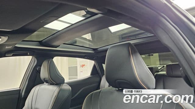 Toyota 크라운 кроссовер, 2023 19