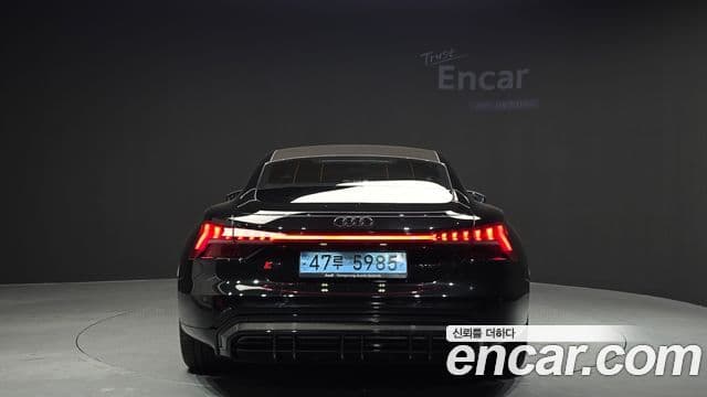 Audi RS e-Tron GT GT RS, 2022 4