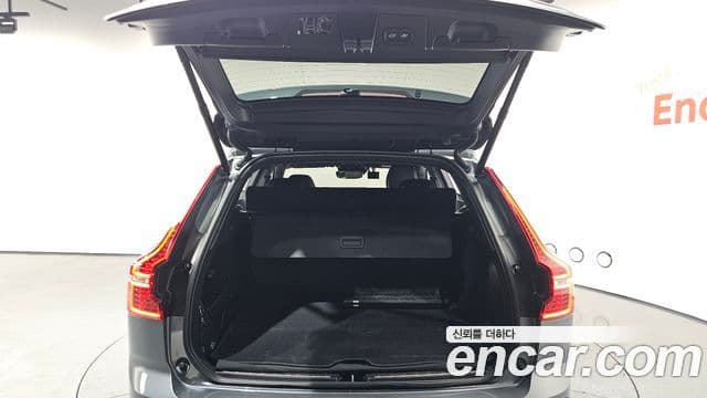 Volvo XC60 2세대 T8 R-Design, 2021 20