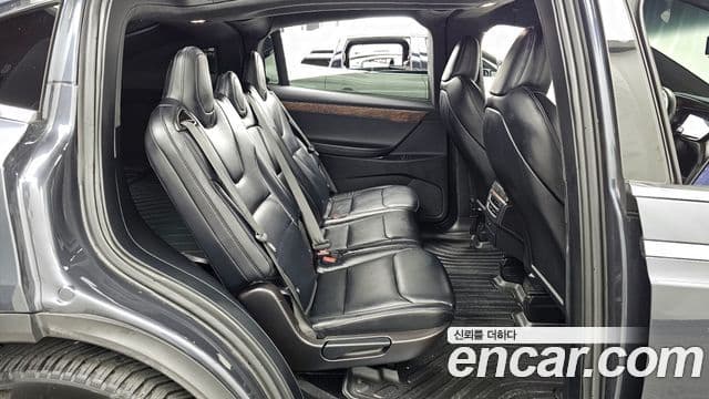 Tesla модель X Long Range, 2020 12