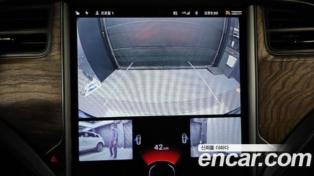 Tesla модель X Long Range, 2020 16