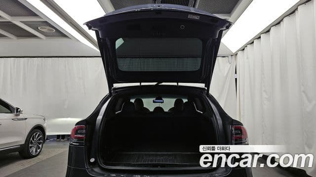 Tesla модель X Long Range, 2020 20