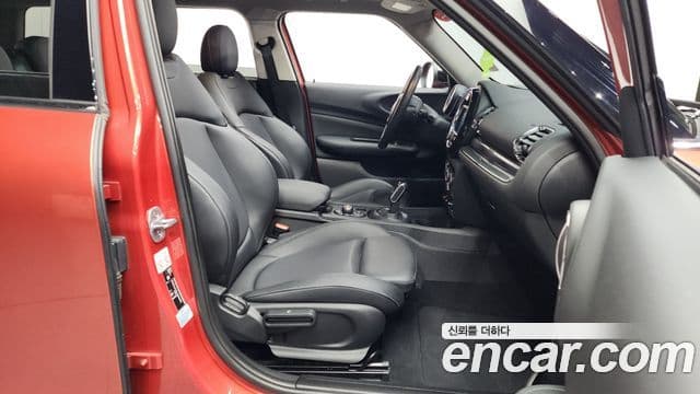 Mini Cooper 클럽맨 2세대, 2020 11