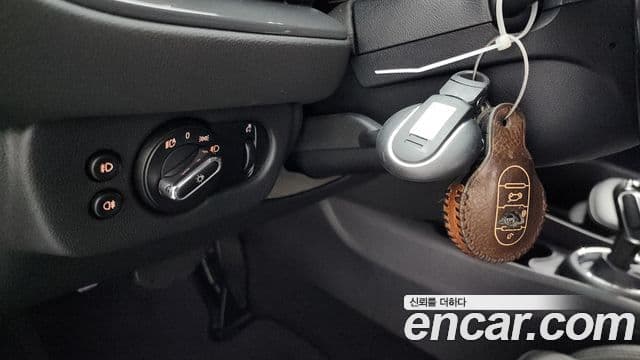 Mini Cooper 클럽맨 2세대, 2020 16