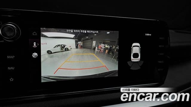 Kia K5 гибрид 3세대 Prestige, 2021 15