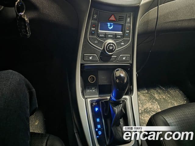 Hyundai The / новый New Avante 빌트인캠2 — базовая версия - Built-in Cam 2, 2014 14