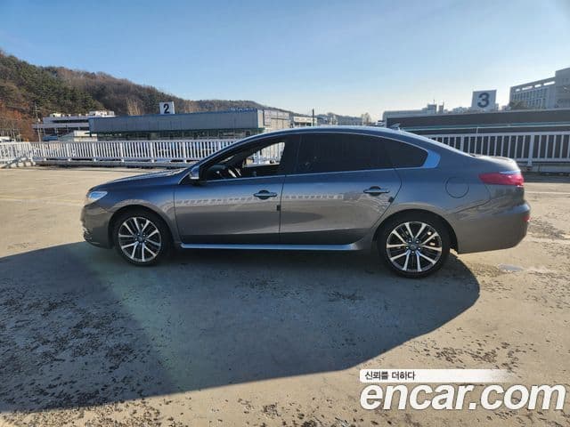Renault Korea(Samsung) SM7 Nova LPLI 2.0 LPe для людей с инвалидностью, 2017 2