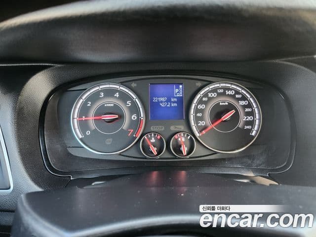 Renault Korea(Samsung) SM7 Nova LPLI 2.0 LPe для людей с инвалидностью, 2017 9