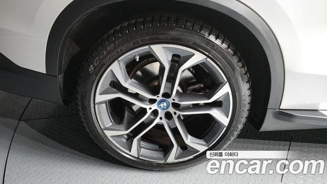 BMW X5 (G05) xDrive 45e xLine, 2022 все фото