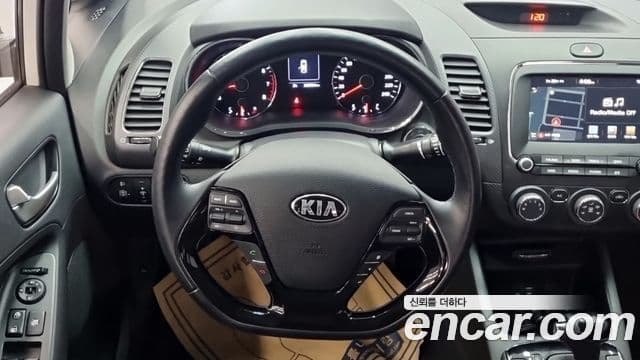 Kia The / новый New K3 Style, 2018 18