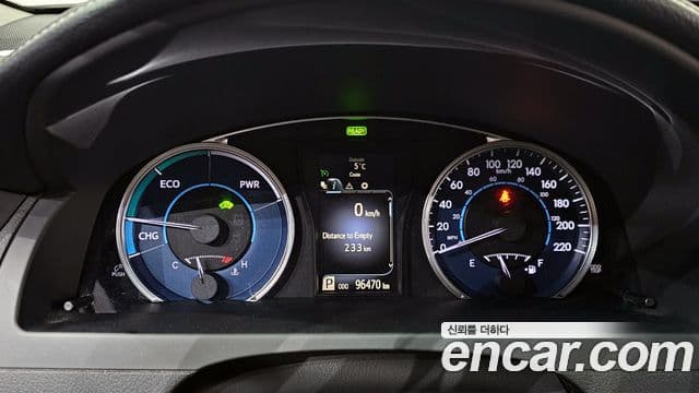 Toyota New 캠리 гибрид LE, 2016 8