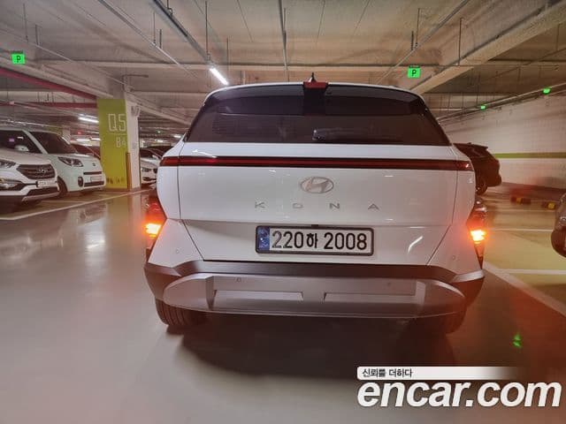 Hyundai Kona (SX2) Inspiration, 2024 4