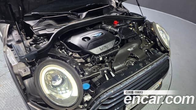 Mini Cooper 클럽맨 2세대, 2018 6