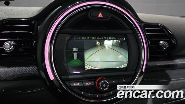 Mini Cooper 클럽맨 2세대, 2018 15