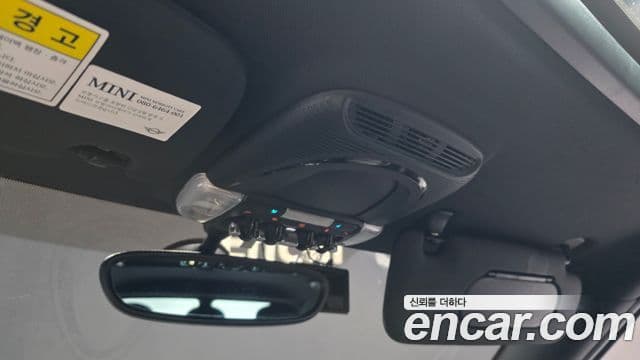 Mini Cooper 클럽맨 2세대, 2018 17