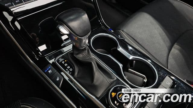 Kia Mohave The / новый Master Platinum, 2022 9