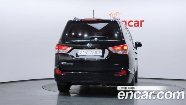 KG모빌리티(SsangYong) Korando 투리스모 4WD GT 9인승, 2014 4