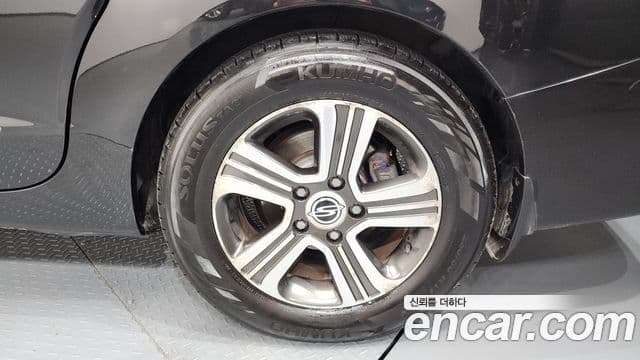 KG모빌리티(SsangYong) Korando 투리스모 4WD GT 9인승, 2014 все фото