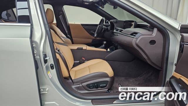 Lexus ES300h 7세대 Luxury Plus, 2020 11