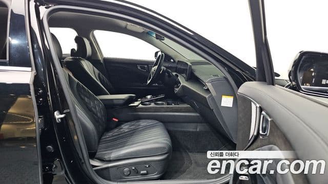 Kia K8 гибрид Signature, 2024 11