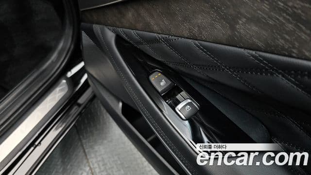 Kia K8 гибрид Signature, 2024 19