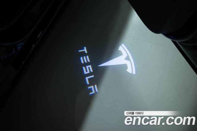 Tesla модель Y, 2025 все фото