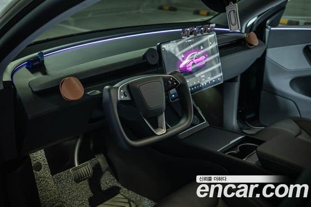 Tesla модель Y, 2025 8