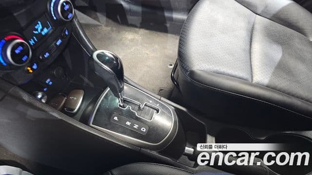 Hyundai Accent(новый кузов / новое поколение) Premium, 2016 9