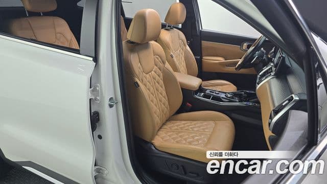 Kia Sorento 4세대 Signature, 2021 12