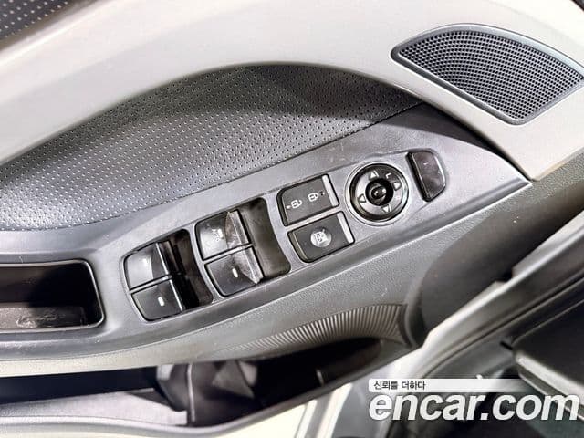 Hyundai Avante MD Modern, 2013 8