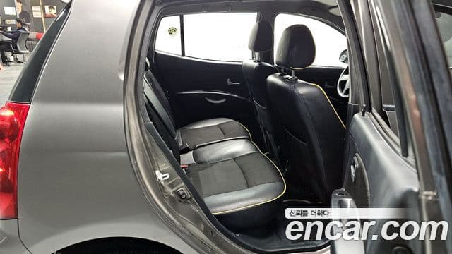 Kia 뉴모닝 люксовая версия Black Premium, 2011 12