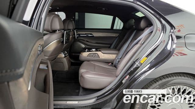 Genesis G90 Prestige, 2019 12