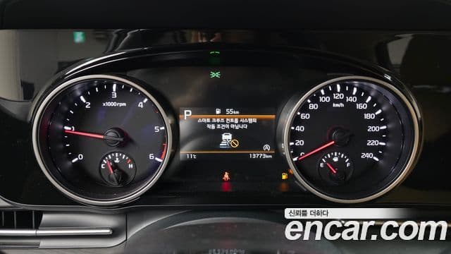 Kia Carnival 4세대 Prestige, 2022 8