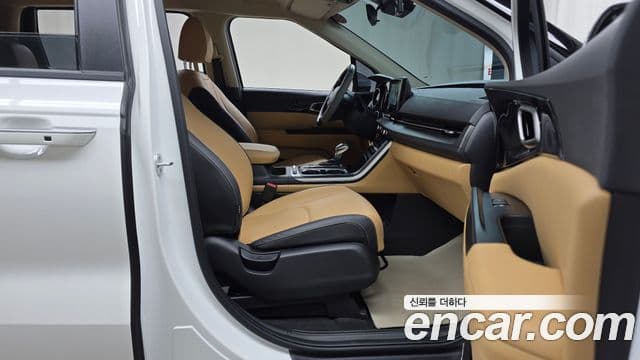 Kia Carnival 4세대 Prestige, 2022 11