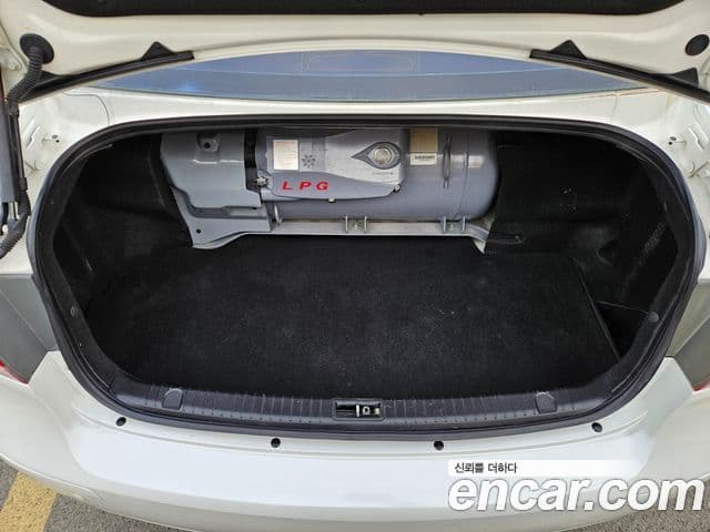 Hyundai NF Sonata 트랜스폼 Luxury, 2009 7