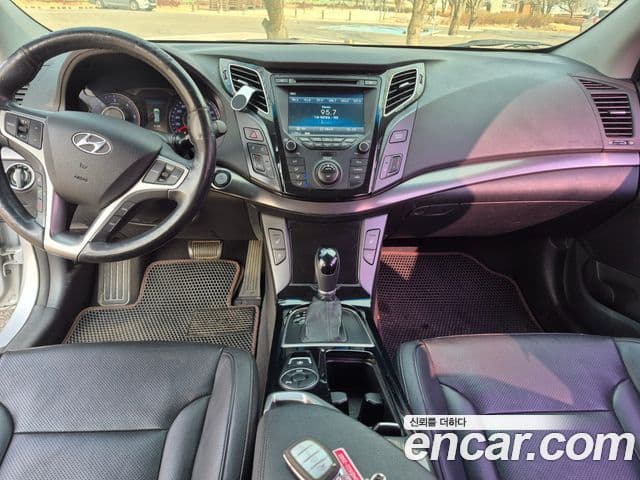 Hyundai i40 Modern, 2012 7