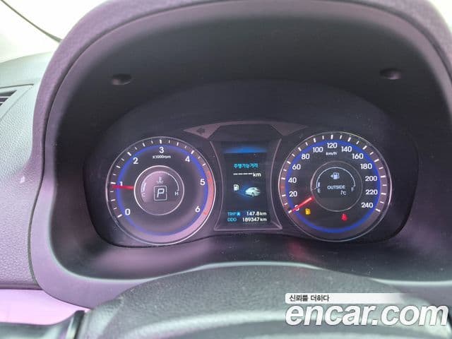 Hyundai i40 Modern, 2012 8