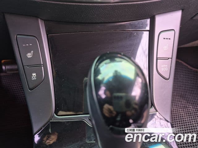 Hyundai i40 Modern, 2012 16