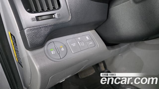 Hyundai The / новый New Grand Starex Modern, 2019 13