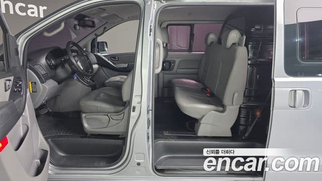 Hyundai The / новый New Grand Starex Modern, 2019 18