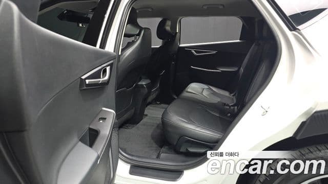 Kia EV6 Air, 2022 19