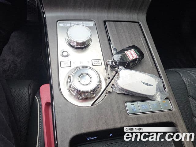 Genesis G80 (RG3) бензин 2.5 турбо AWD, 2025 9