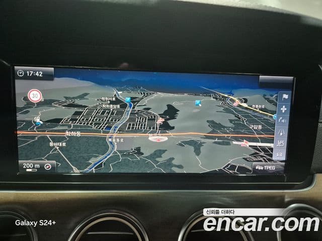 Mercedes-Benz E-класс W213 Exclusive, 2017 13