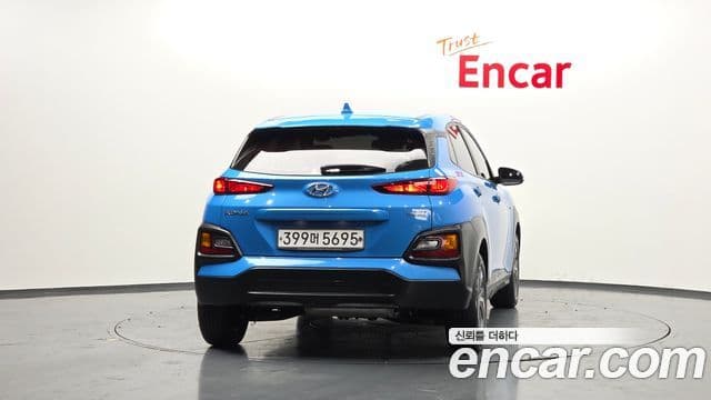 Hyundai Kona гибрид Special, 2020 4