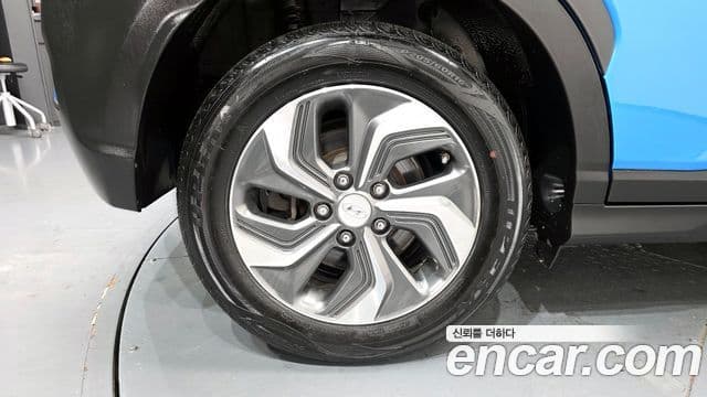 Hyundai Kona гибрид Special, 2020 все фото