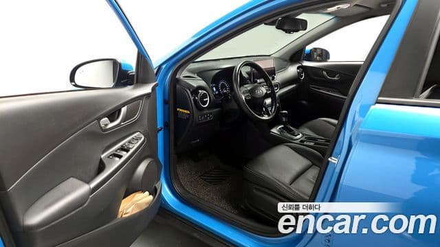 Hyundai Kona гибрид Special, 2020 10