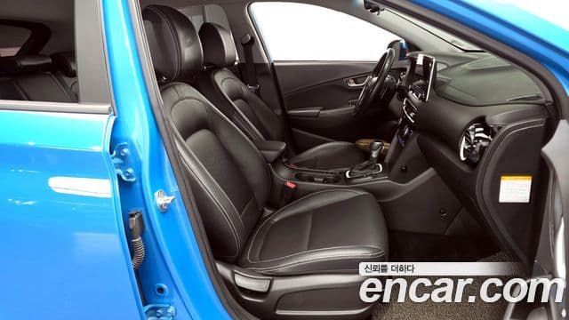 Hyundai Kona гибрид Special, 2020 11